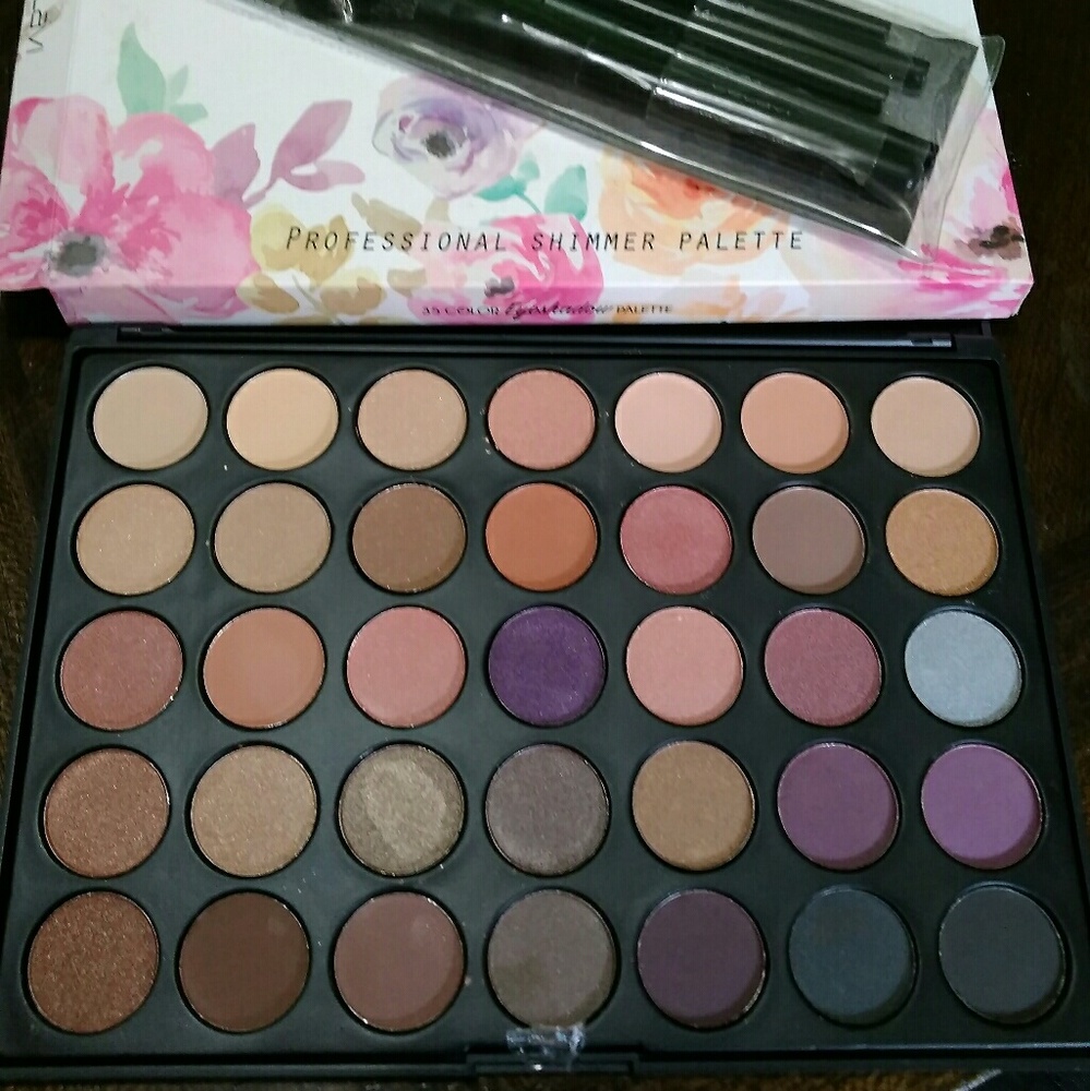 new eyeshadow pallets